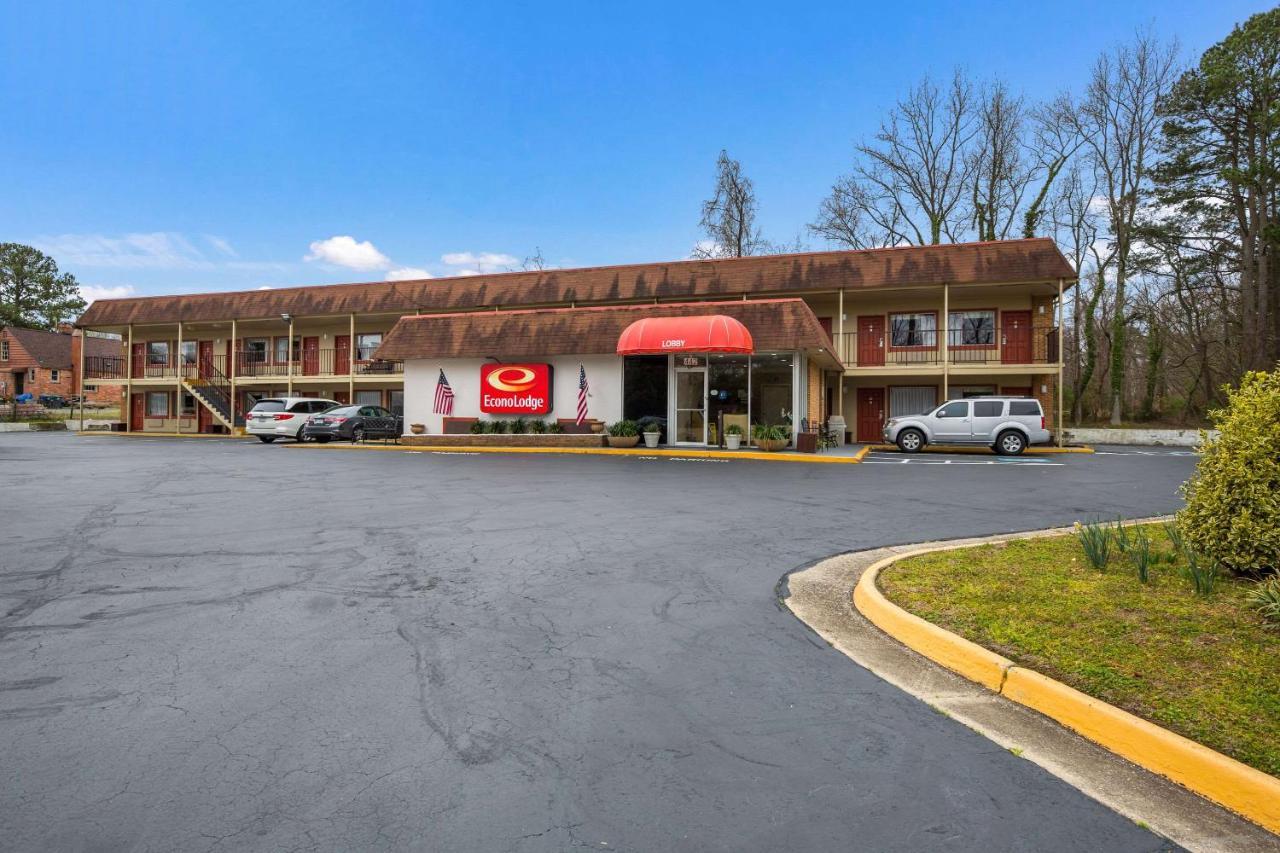 Econo Lodge Historic Area Williamsburg Exteriör bild